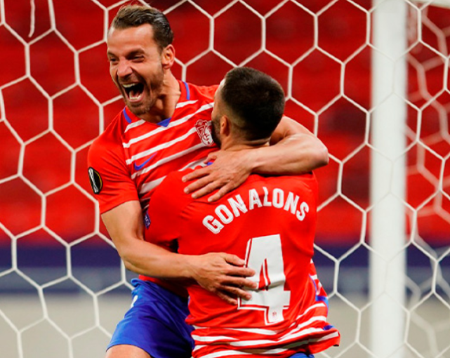 成都蓉城发布备战花絮，集结日再遭质疑，西甲任务艰巨，医务组通报恢复的简单介绍