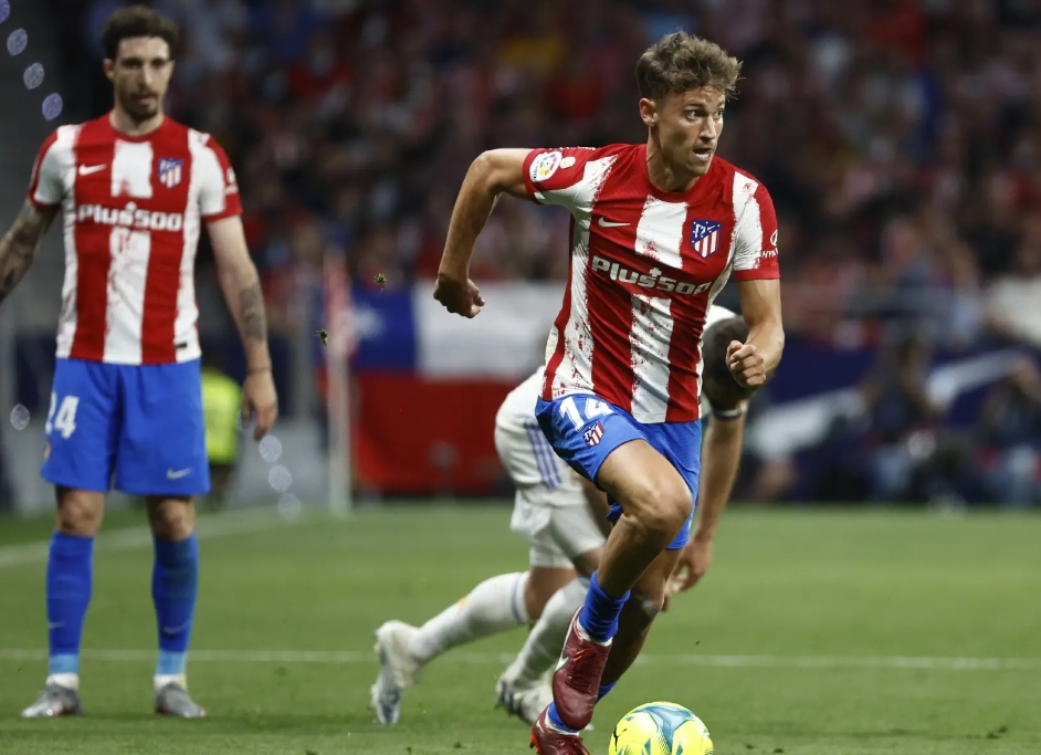 开云娱乐 -比利亚雷亚尔迎中超关键赛，转会期单刀错失，压力陡增，高层口径保持一致的简单介绍